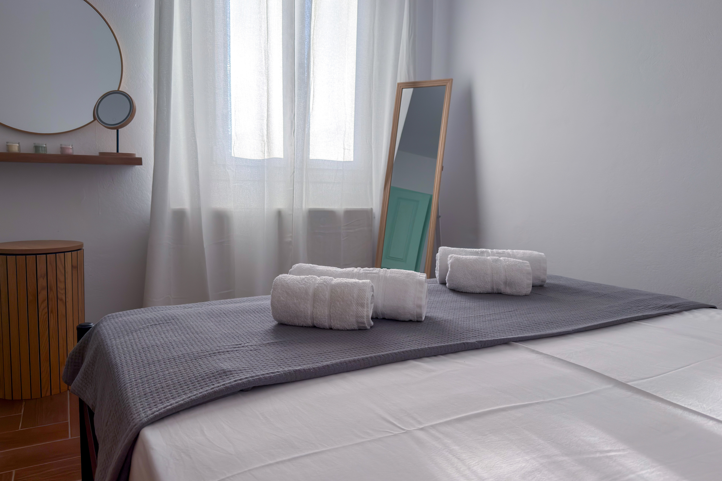 Sleeping & Bathroom